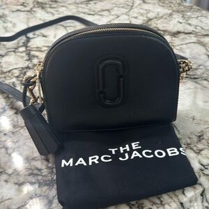 NWT Marc Jacob's pebble leather cross body camera bag with dust bag